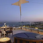 Conrad Bosphorus מלון 5*