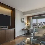 מלון Conrad Bosphorus 5*