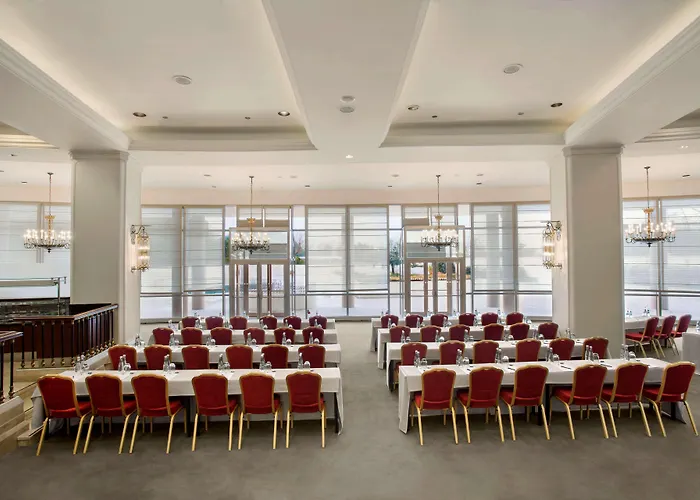 Conrad Bosphorus 5* Isztambul